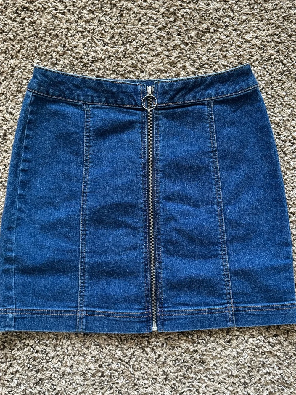 Tinseltown Dark Blue Denim Front-Zip Mini Skirt